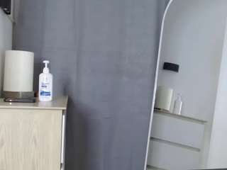 Live webcam model sophie-lawrance on Soda Cams