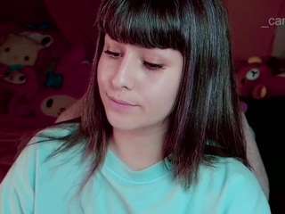 camiiowo Live Webcam on CamSoda