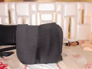 MiaaXXX's Live Sex Cam Show