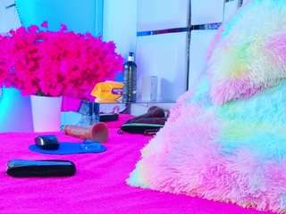 snowwhithe Live Webcam on CamSoda