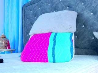 snowwhithe Live Webcam on CamSoda