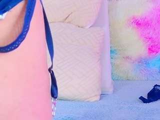 snowwhithe Live Webcam on CamSoda