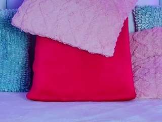 snowwhithe Live Webcam on CamSoda