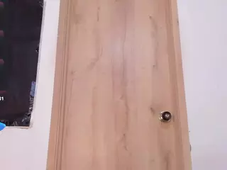 Evaa's Live Sex Cam Show