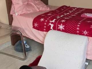 ivannna's CamSoda show and profile