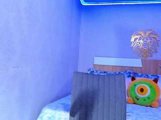 lornaandannie webcam