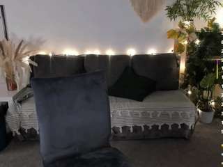 Liludallass's cam show statistics and live stream