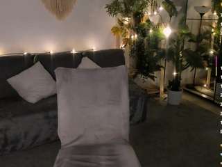 LiluDallass live cam preview