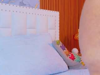 irresistiblemilf's CamSoda show and profile