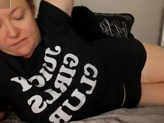 julimonroe webcam