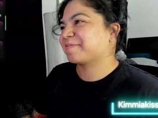 Discover kimmiakiss from CamSoda
