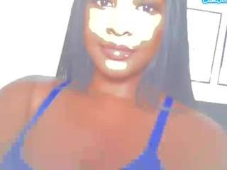 nuana webcam model