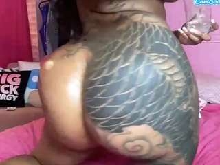 nuana live cam