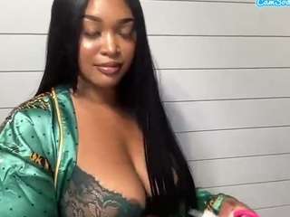 lala nuana live cam