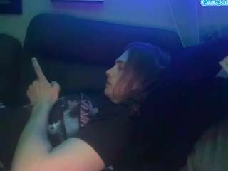 yourgirlfriendcallsmedaddy