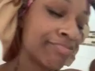 novababe78910's Live Sex Cam Show