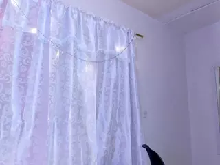 AliiceeBrown's Live Sex Cam Show