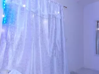 AliiceeBrown's Live Sex Cam Show