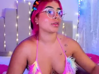 AliiceeBrown's Live Sex Cam Show