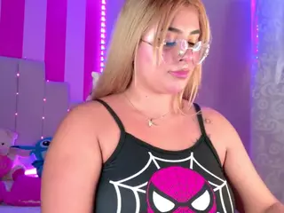 AliiceeBrown's Live Sex Cam Show