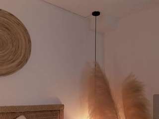 cloe-25 Live Webcam on CamSoda