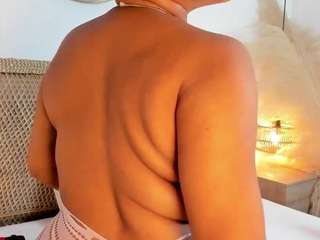 cloe-25 from CamSoda is Freechat