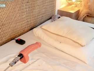 cloe-25 Live Webcam on CamSoda