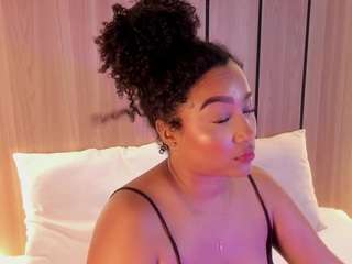 cloe-25 Sex Cam Show