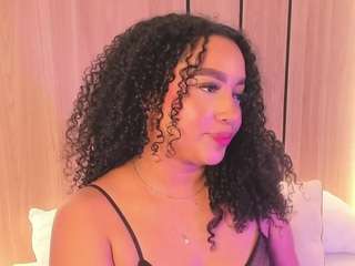 cloe-25 live cam