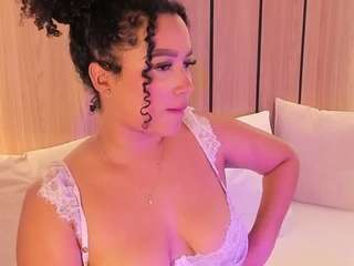 cloe-25 live cam preview