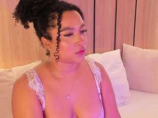 cloe-25 live cam preview