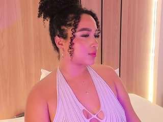 cloe-25 live cam preview