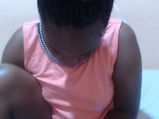 dotty-love's CamSoda show and profile