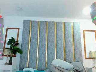 kingberly-love Live Webcam on CamSoda