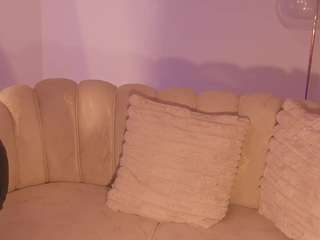 madelinefox's live room