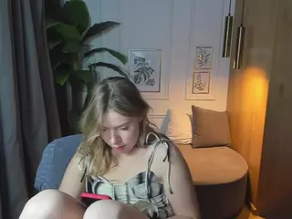 SilviaSea's Live Sex Cam Show