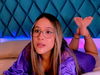 Lauren Miller's Live Sex Cam Show