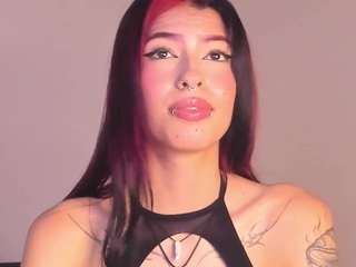 eva-benely Sex Cam Show