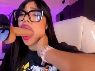 Oliviaa's Live Sex Cam Show