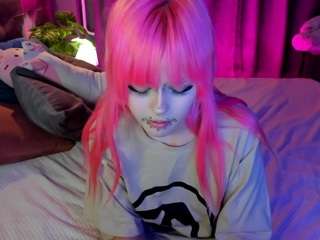 elsie-cute, female webcam model,  years old, on live webcam