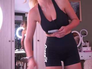 joannee