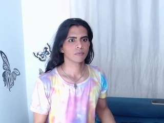 karen-sofia-19 Live Webcam on CamSoda