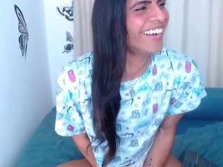 karen-sofia-19 webcam model