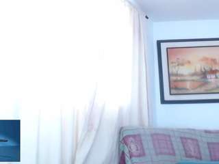 karen-sofia-19's CamSoda show and profile