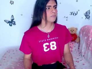 KAREN SOFIA live webcam show
