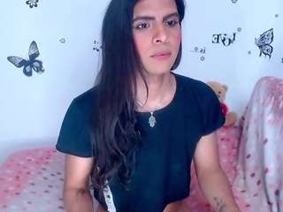 KAREN SOFIA live webcam show