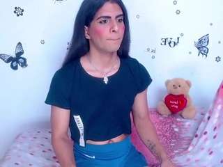 karen-sofia-19 Live Webcam on CamSoda