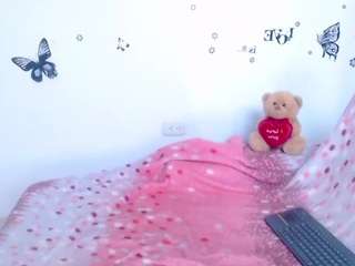KAREN SOFIA live cam preview