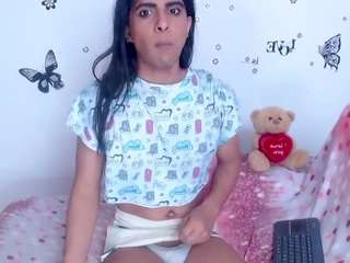 KAREN SOFIA live cam preview