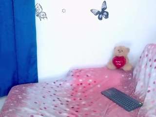 KAREN SOFIA